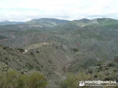 Travesía de senderismo desde El Atazar a Patones - Meandros del Lozoya; rutas en avila